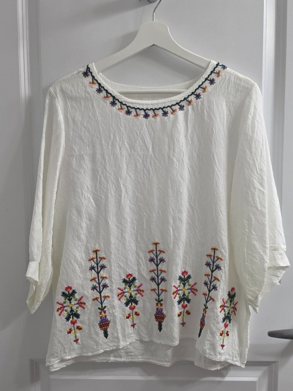 Vintage Style White Embroidered Folk Peasant Top